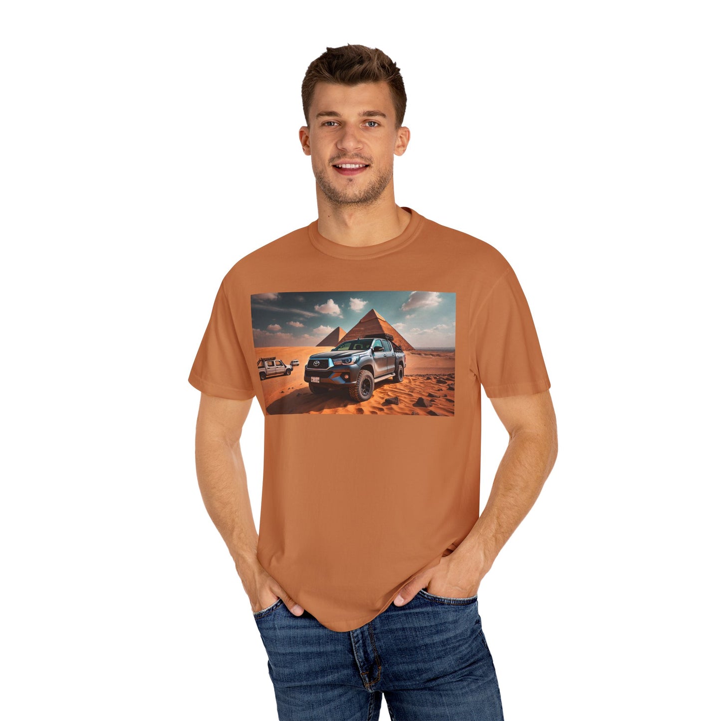 Toyota Hilux in Giza Pyramids Unisex Shirt, Egypt Pyramid Lover Tee, Egyptian Travel T-shirt, Antique Car Graphic Top, Historical