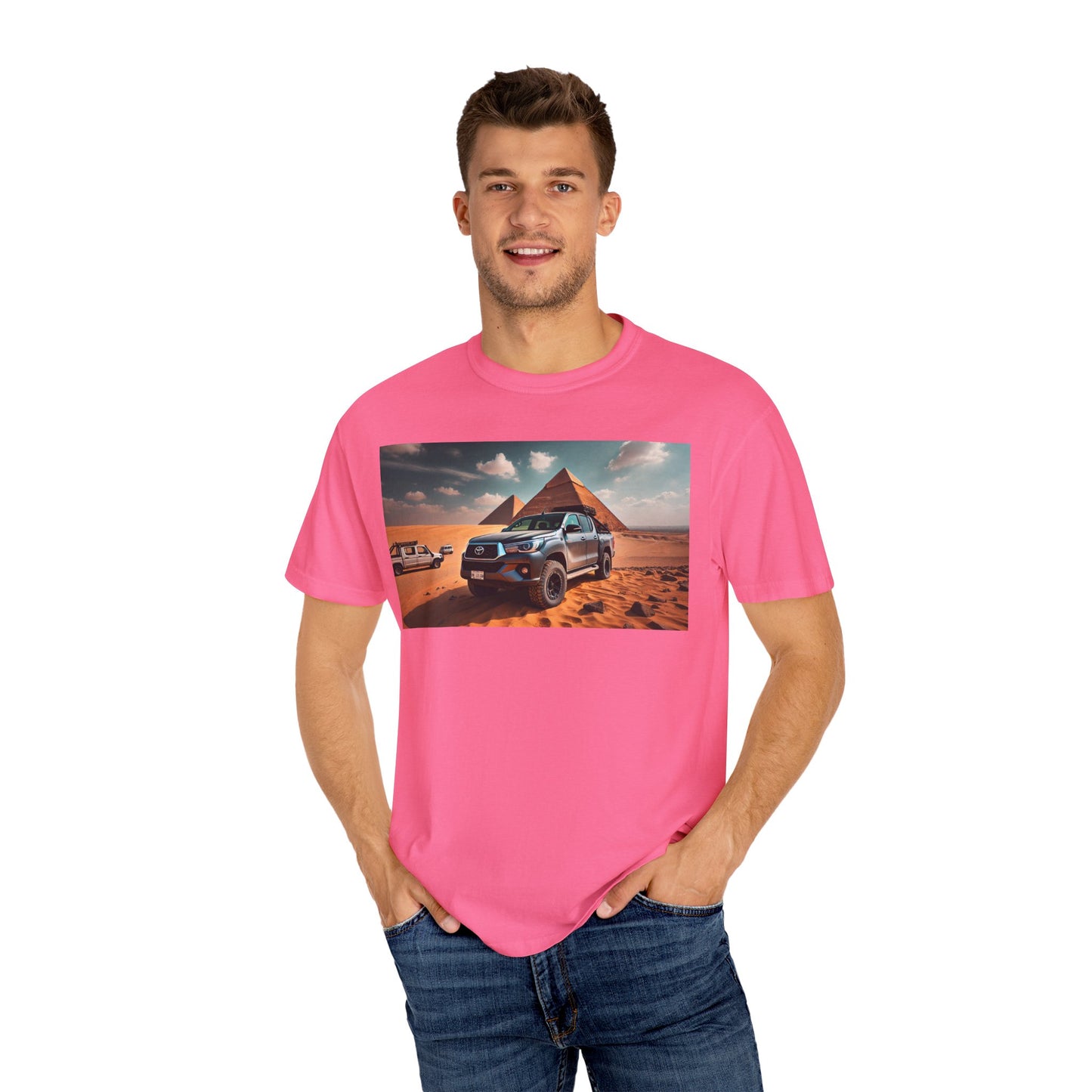 Toyota Hilux in Giza Pyramids Unisex Shirt, Egypt Pyramid Lover Tee, Egyptian Travel T-shirt, Antique Car Graphic Top, Historical