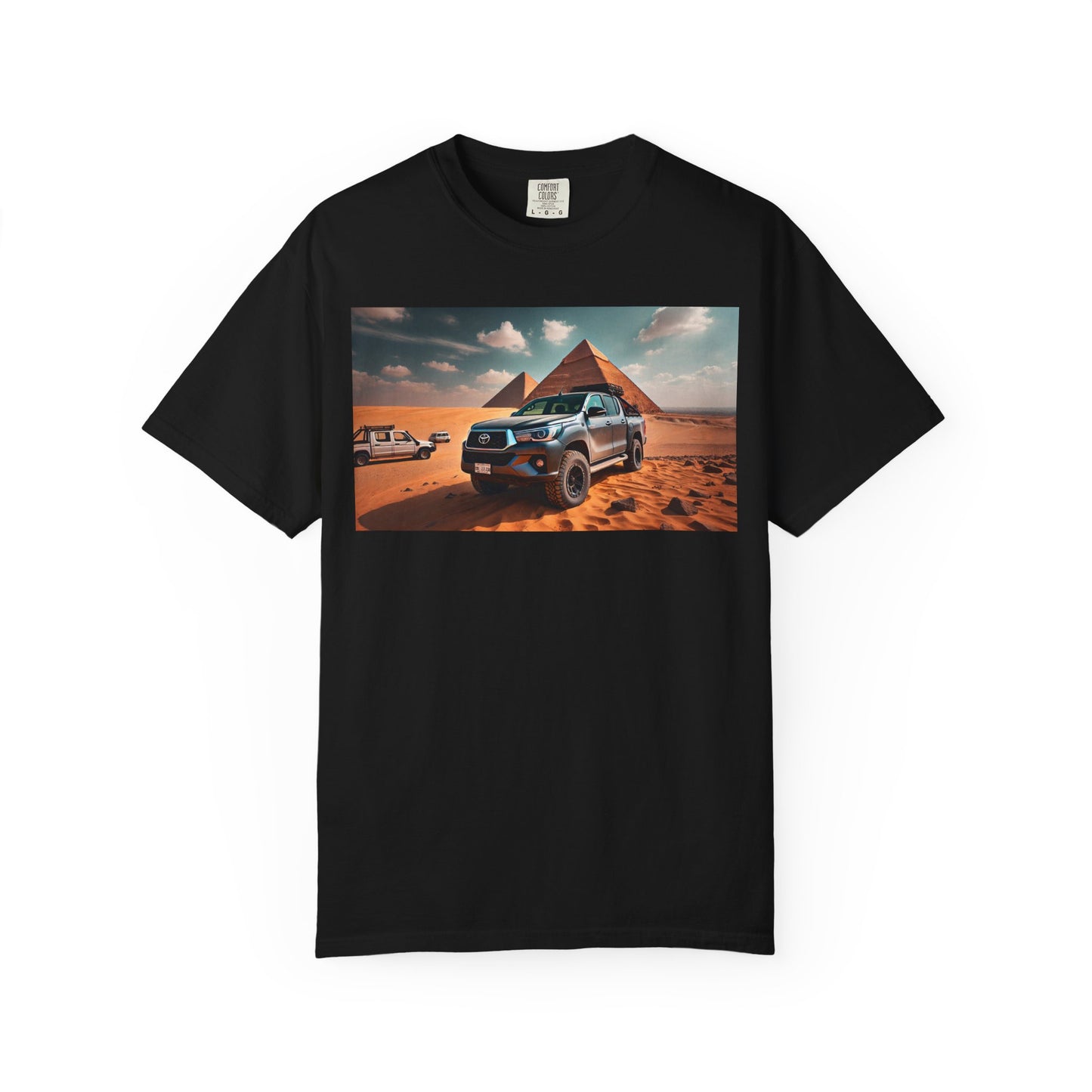 Toyota Hilux in Giza Pyramids Unisex Shirt, Egypt Pyramid Lover Tee, Egyptian Travel T-shirt, Antique Car Graphic Top, Historical